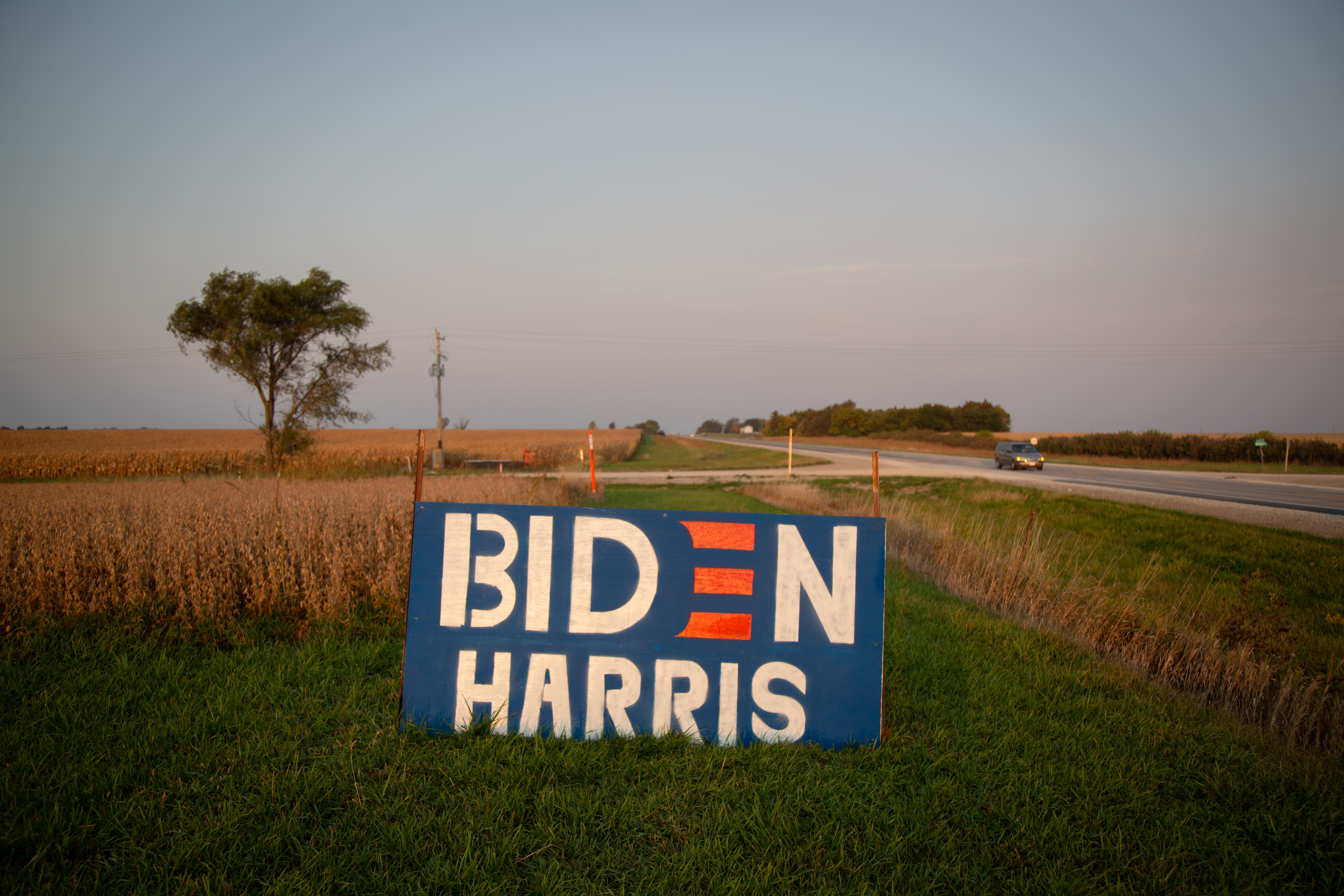 Biden Tries To Hold Down Trump Margin Among Rural Voters Amid Signs Of Presidential Weakness The Washington Post