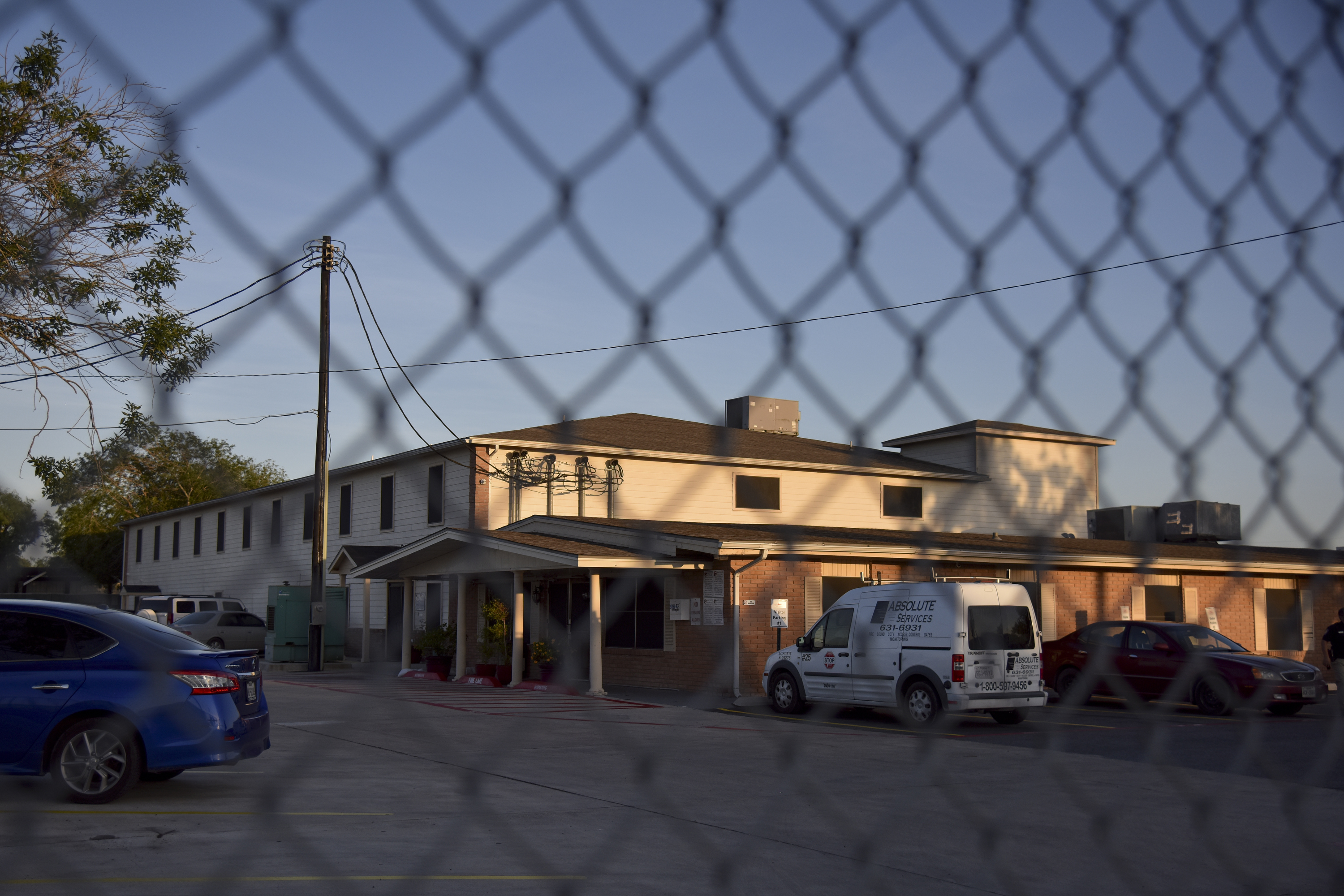 six-officials-at-nonprofit-southwest-key-which-runs-migrant-child-shelters-earned-more-than-1-million-in-2017-the-washington-post