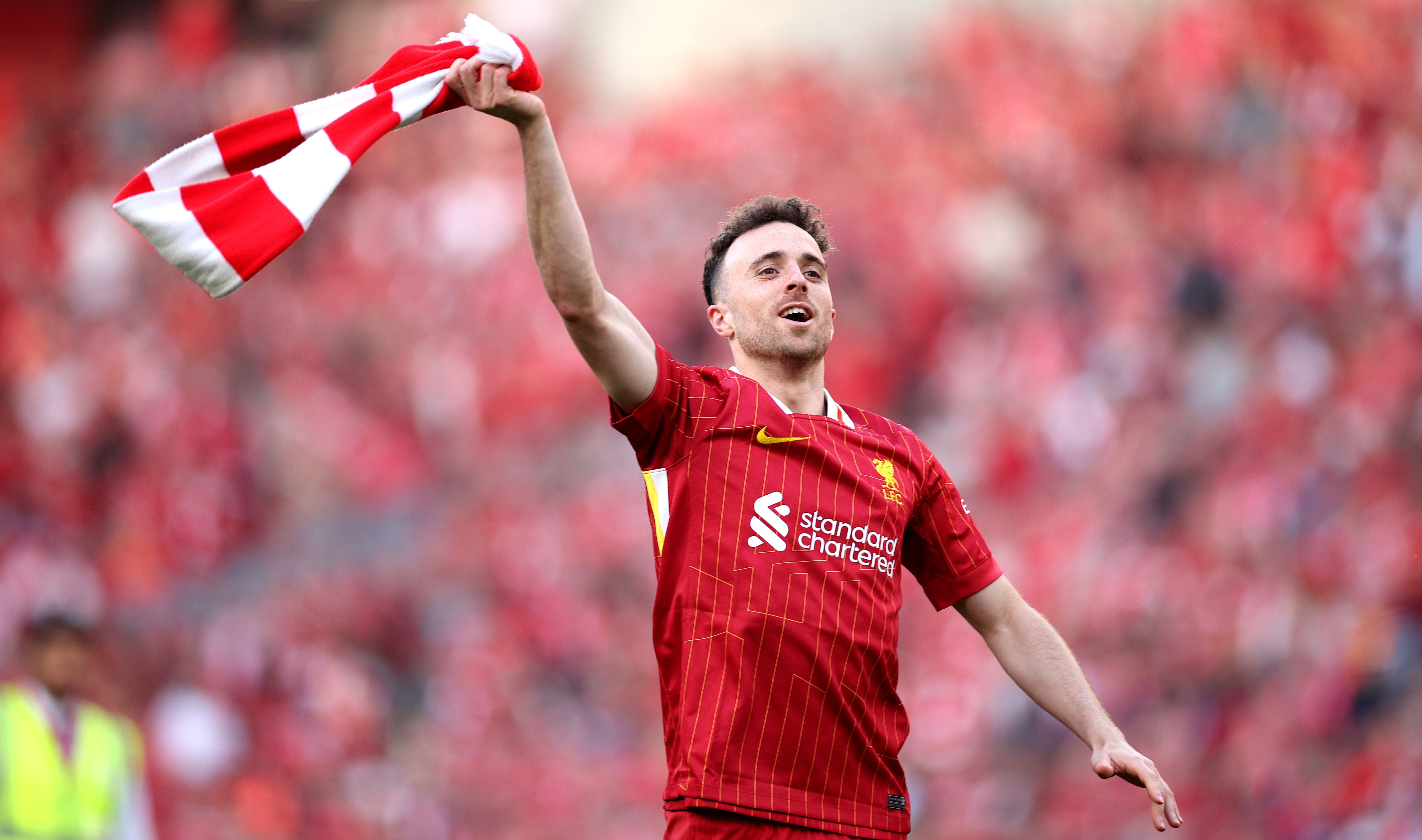 Liverpool's Portuguese player Diogo Jota dies in car crash in