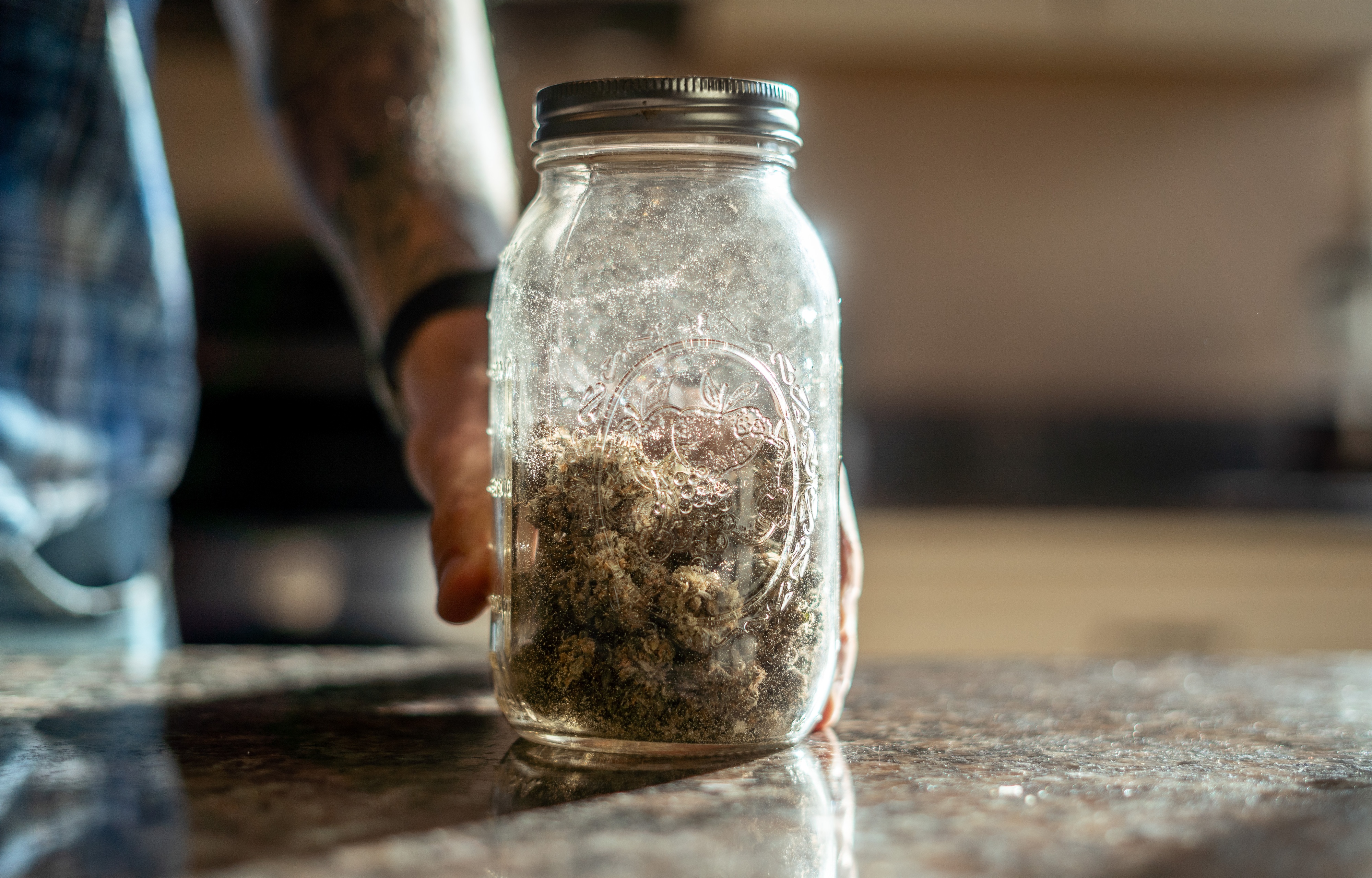 Marijuana research in Michigan goes at glacial pace under FDA, DEA rules - Vimarsana News