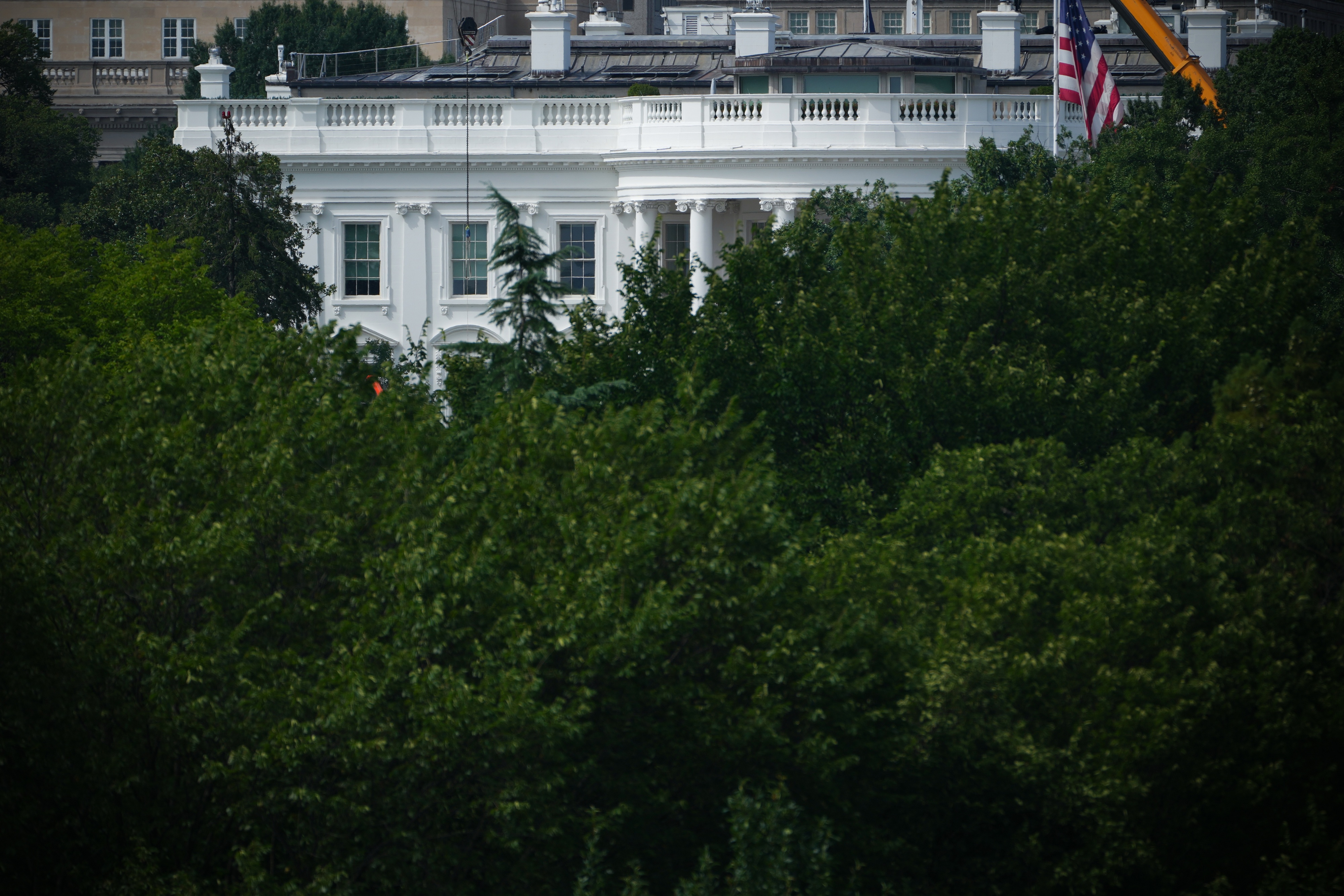 Secret Service places chief spokesman and two other non-law enforcement employees on administrative leave amid misconduct investigation; probe by Office of Professional Responsibility underway