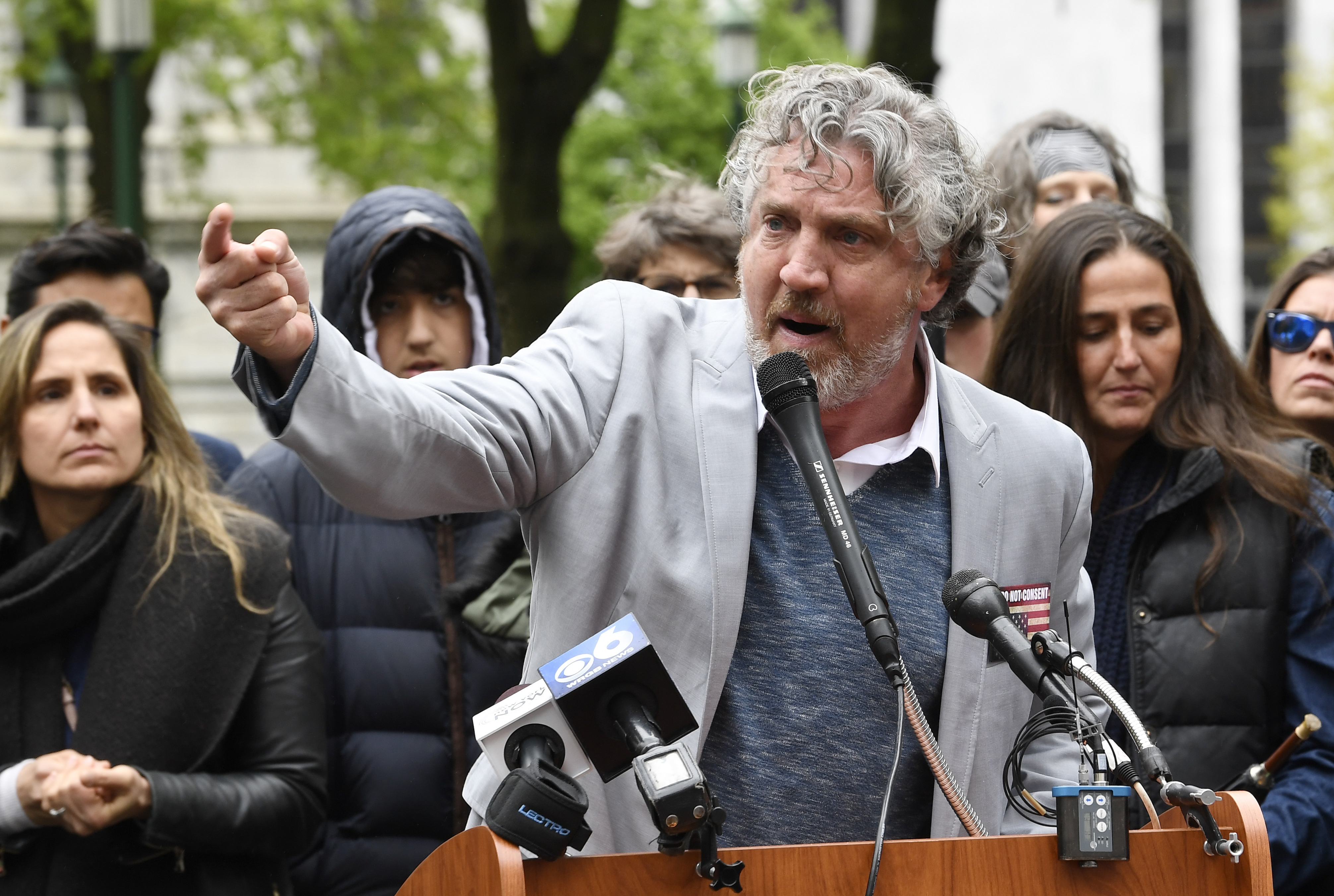 Anti Vaccine Activists Have Taken >> Anti Vaxxers Target Communities Battling Measles The Washington Post Anti Vaccine Activists Have Taken >> Anti Vaxxers Target Communities Battling Measles The Washington Post