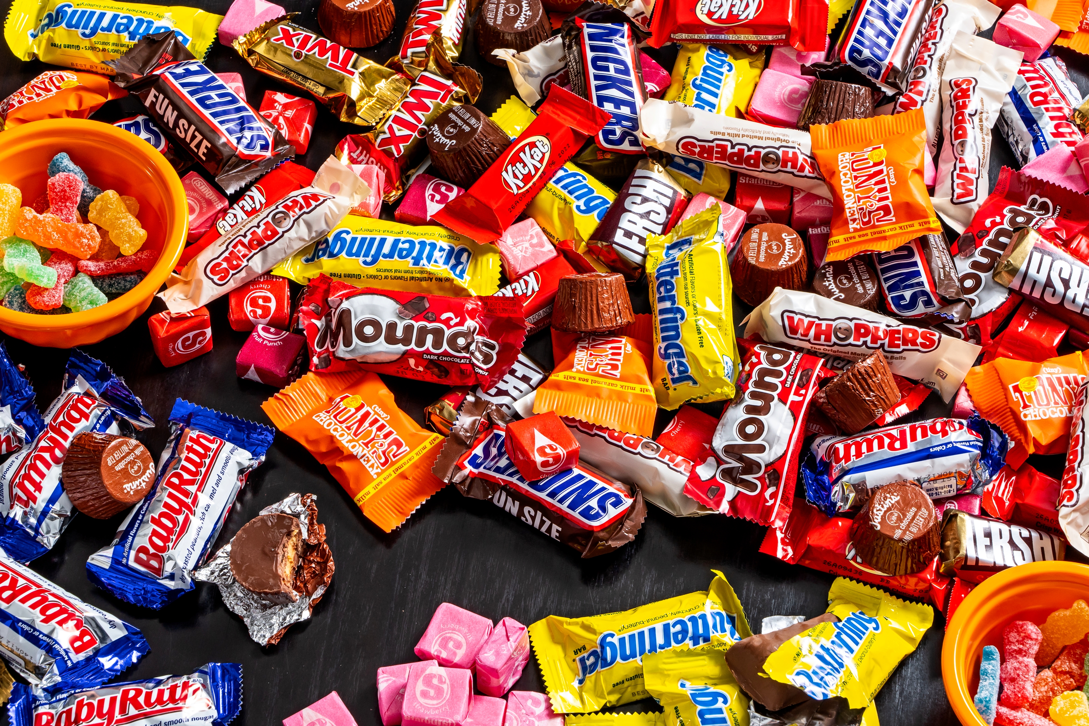 Halloween candy hot sale